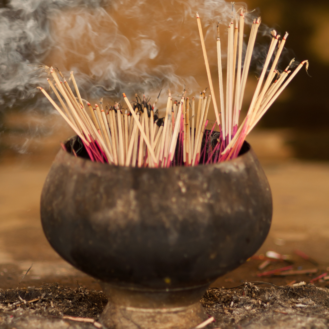 Frankincense & Myrrh Incense